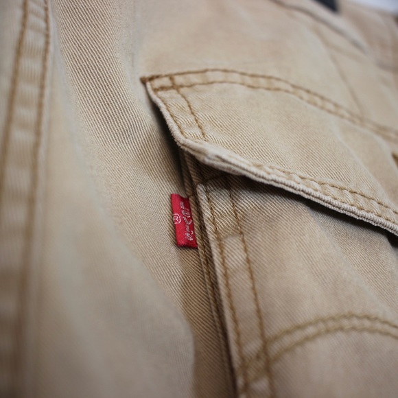 Levis Vintage Cargo Pants SOLD - Picture 9 of 9